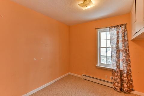 7 Oswald St, Worcester, MA 01607 photo 13