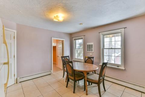 7 Oswald St, Worcester, MA 01607 photo 10