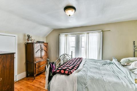 7 Oswald St, Worcester, MA 01607 photo 36