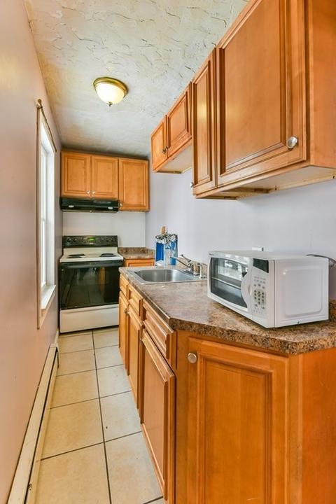 7 Oswald St, Worcester, MA 01607 photo 14