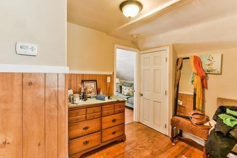 7 Oswald St, Worcester, MA 01607 photo 35