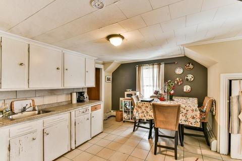 7 Oswald St, Worcester, MA 01607 photo 32