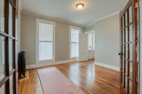 175 Saint James Ave, Springfield, MA 01109 photo 20