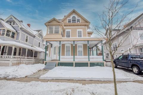 175 Saint James Ave, Springfield, MA 01109 photo 1