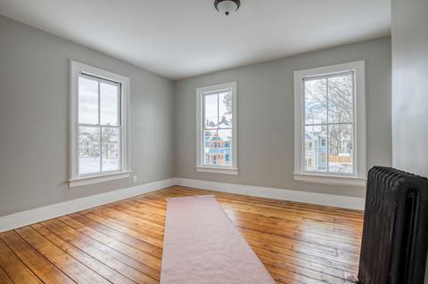 175 Saint James Ave, Springfield, MA 01109 photo 17