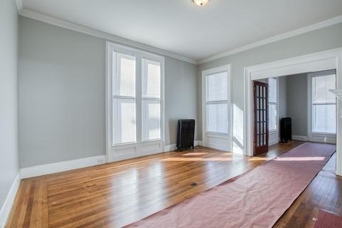 175 Saint James Ave, Springfield, MA 01109 photo 13
