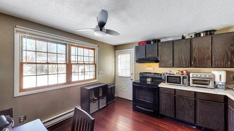 26 Lockwood Ave, Springfield, MA 01151 photo 4