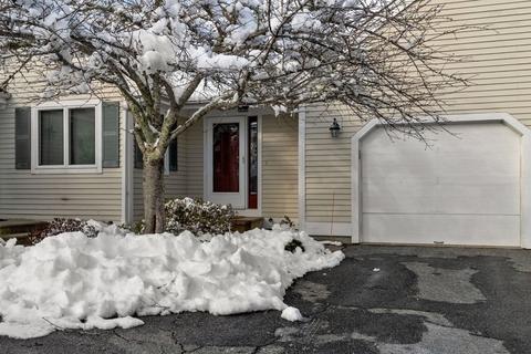 3 Par Three Ct #3, Mashpee, MA 02649 photo 2