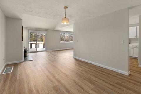 3 Par Three Ct #3, Mashpee, MA 02649 photo 5