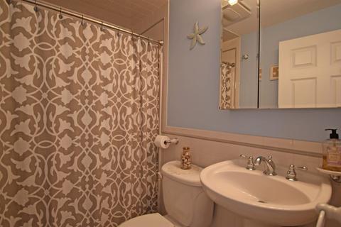 18 Beech St #A, Walpole, MA 02032 photo 12