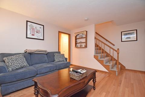 18 Beech St #A, Walpole, MA 02032 photo 3