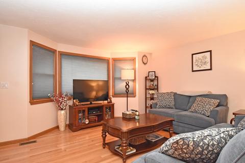 18 Beech St #A, Walpole, MA 02032 photo 4