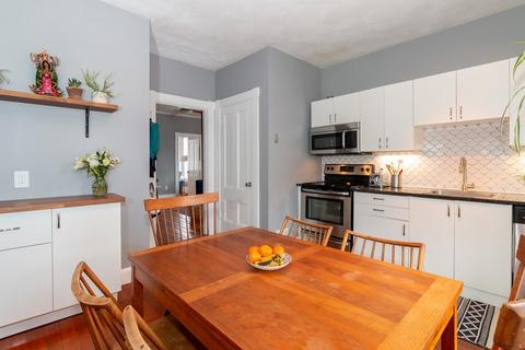 3 Knowlton St #2, Beverly, MA 01915 photo 3