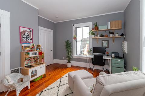 3 Knowlton St #2, Beverly, MA 01915 photo 4