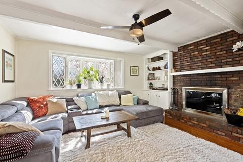 6 Park St, Maynard, MA 01754 photo 9