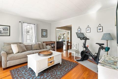 6 Park St, Maynard, MA 01754 photo 5