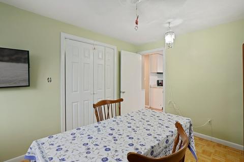 146 Riverside Dr, Dedham, MA 02026 photo 10