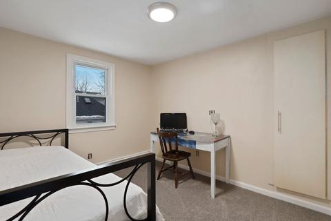 146 Riverside Dr, Dedham, MA 02026 photo 19
