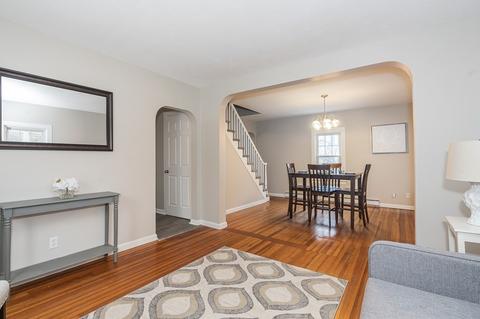 158 Parkerview St, Springfield, MA 01129 photo 8