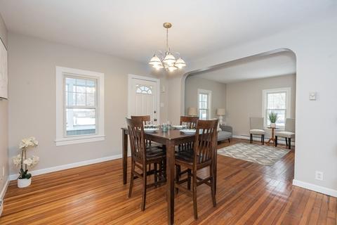 158 Parkerview St, Springfield, MA 01129 photo 6