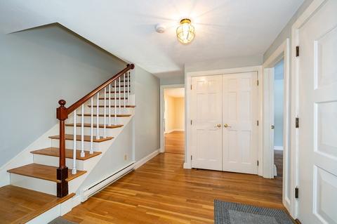 124 Everett St, Natick, MA 01760 photo 4