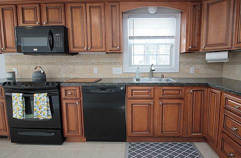 55 Westbrook Dr, Springfield, MA 01129 photo 10
