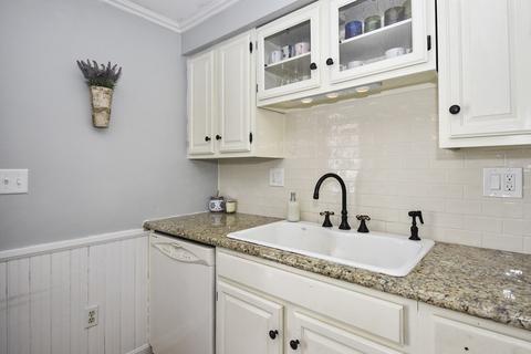 19 Brierway Dr, Worcester, MA 01604 photo 8