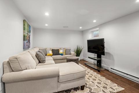 186 Central Ave, Needham, MA 02494 photo 18