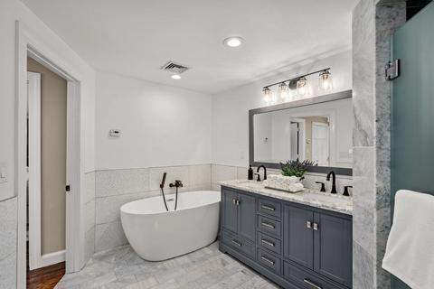 186 Central Ave, Needham, MA 02494 photo 13