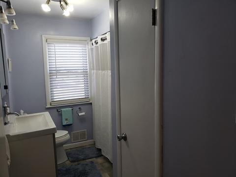 57 Sonia St, Springfield, MA 01119 photo 6