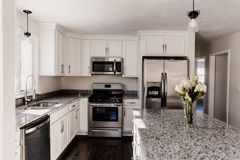 115 Delcar St, Fall River, MA 02720 photo 7