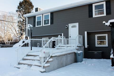115 Delcar St, Fall River, MA 02720 photo 1