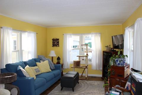 10 Second St, Orange, MA 01364 photo 4