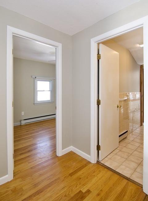 95 Granby St, Springfield, MA 01108 photo 30