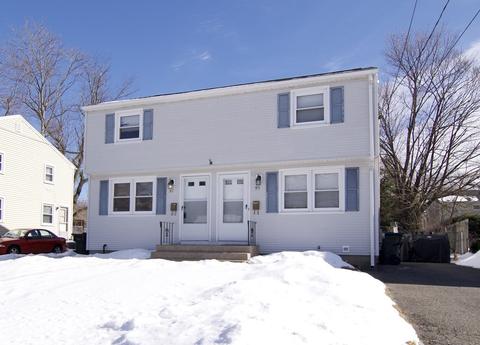 95 Granby St, Springfield, MA 01108 photo 2