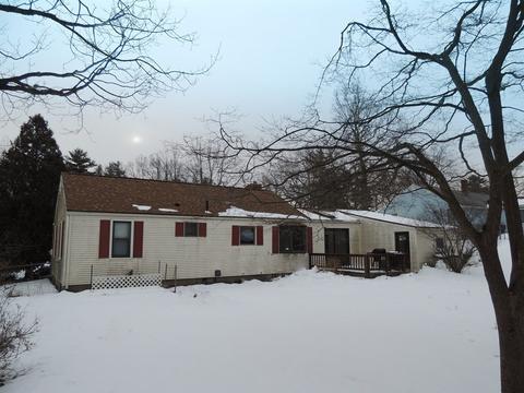 52 Kerry Dr, Springfield, MA 01118 photo 37