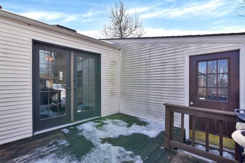 52 Kerry Dr, Springfield, MA 01118 photo 27