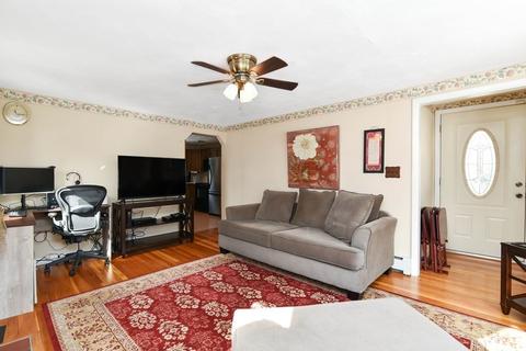 52 Kerry Dr, Springfield, MA 01118 photo 14