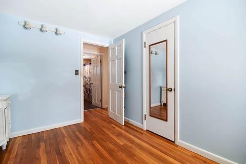 52 Kerry Dr, Springfield, MA 01118 photo 16