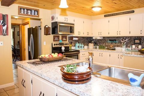 2 Sunrise Ave, Barre, MA 01005 photo 13