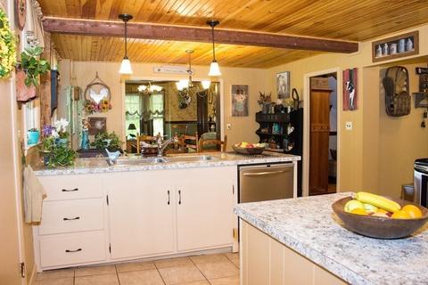 2 Sunrise Ave, Barre, MA 01005 photo 15