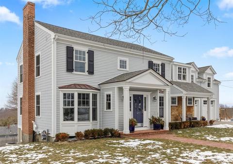 23 Summit Dr, Hingham, MA 02043 photo 2