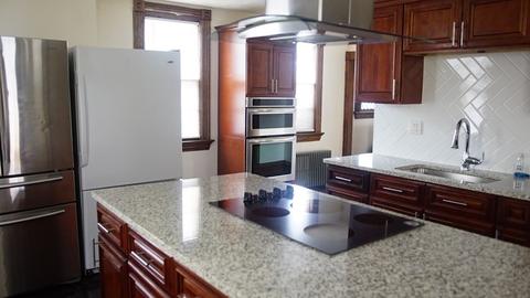 188 Florida St, Springfield, MA 01109 photo 3
