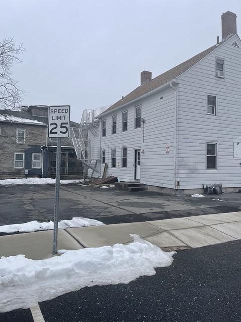 289 Pine St, Fall River, MA 02720 photo 3