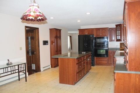9 Oak Knoll Ln, Upton, MA 01568 photo 8