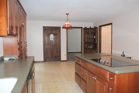 9 Oak Knoll Ln, Upton, MA 01568 photo 6