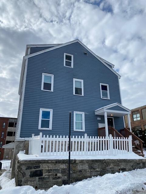 21 Sycamore St, Worcester, MA 01608 photo 3
