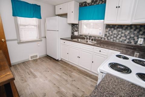 150 Slater Ave, Springfield, MA 01119 photo 10