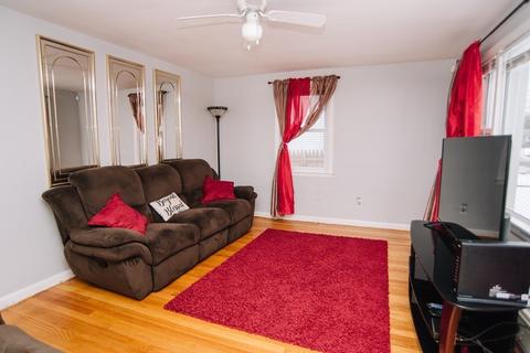 150 Slater Ave, Springfield, MA 01119 photo 13
