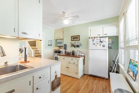 10 Havelock Rd, Worcester, MA 01602 photo 14